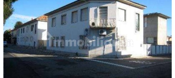 5 rooms Warehouse in Lentate sul Seveso, Italy No. 295237 2