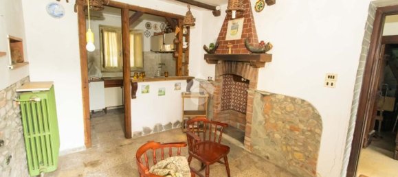 7 rooms House in Turin, Italy No. 162063 9