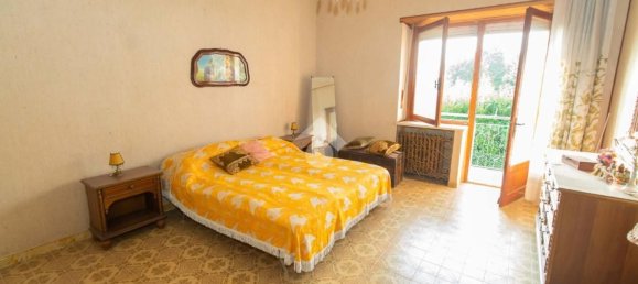 7 rooms House in Turin, Italy No. 162063 32