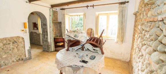 7 rooms House in Turin, Italy No. 162063 14