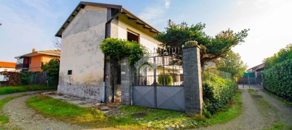 7 rooms House in Turin, Italy No. 162063 5