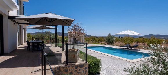 4 bedrooms Villa in Pinoso, Spain No. 134558 7