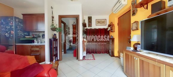 2 Schlafzimmer Wohnung in Seregno, Italy, Nr. 309429 3