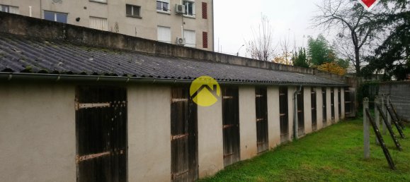 1 غرف نوم شقة في Saint-Amand-Montrond, France رقم 47976 11