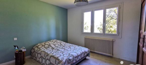 Casa de 4 dormitorios en Figeac, France No. 303392 13