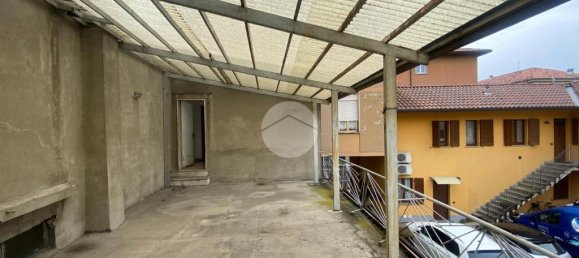 3 rooms Commercial property in Zanica, Italy No. 174963 10