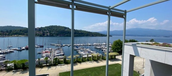 Hotel de 2 dormitorios en Laveno-Mombello, Italy No. 78983 19