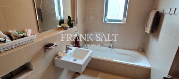 2 bedrooms Apartment in Swieqi, Malta No. 10798 16