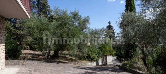 4 bedrooms Villa in Perugia, Italy No. 5559 29
