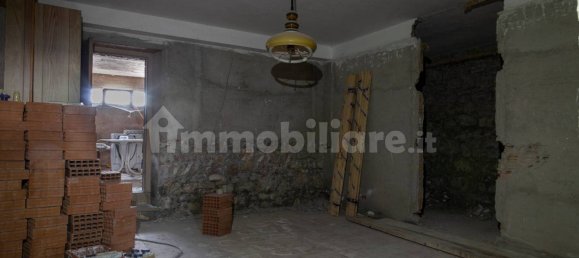 4 bedrooms Villa in Perugia, Italy No. 5559 17