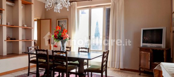 4 bedrooms Villa in Perugia, Italy No. 5559 4