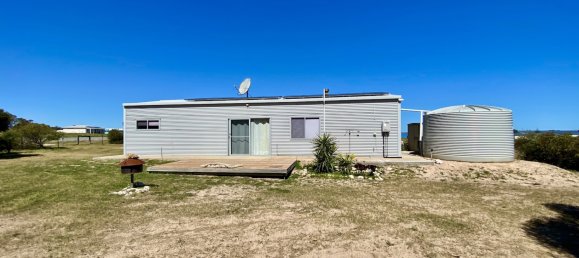 3 bedrooms House in Perlubie, Australia No. 223 5