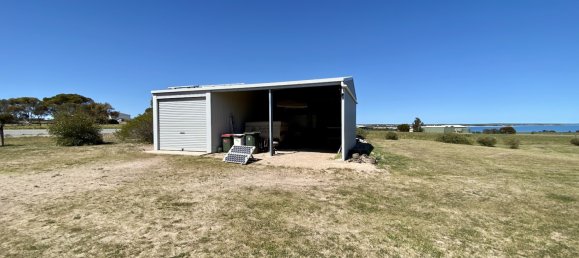 3 bedrooms House in Perlubie, Australia No. 223 14