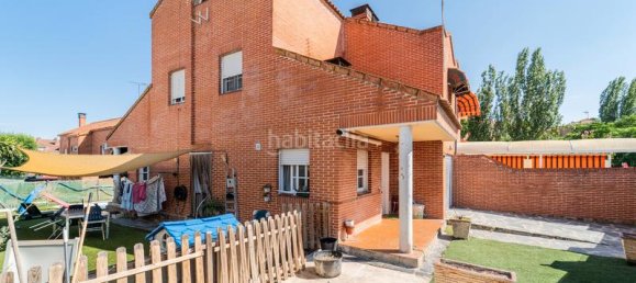 Дом с 4 спальнями в Севилья-ла-Нуэва, Испания № 171940 20