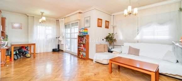 Дом с 4 спальнями в Севилья-ла-Нуэва, Испания № 171940 13