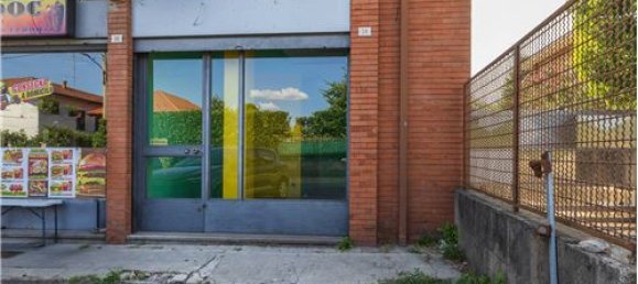 1غرفة عقار تجاري في Cairate, Italy رقم 279190 8