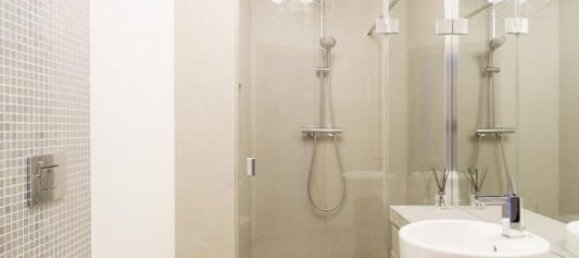 1 bedroom Apartment in Aubervilliers, France No. 139065 3