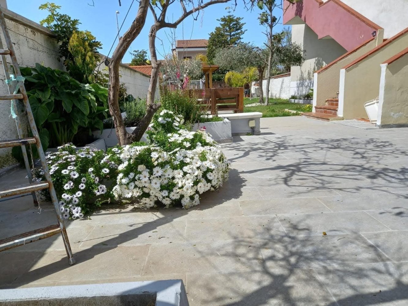 Casa de 3 dormitorios en Battipaglia, Italy No. 391210