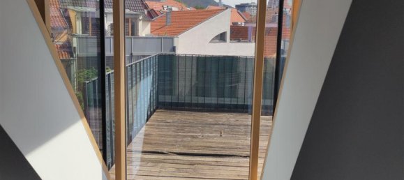 2غرفة منزل ذو طابقين في Reutlingen, Germany رقم 13448 7