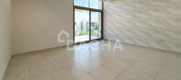 6 bedrooms Villa in Dubai, UAE No. 28033 13