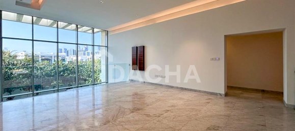 6 bedrooms Villa in Dubai, UAE No. 28033 11