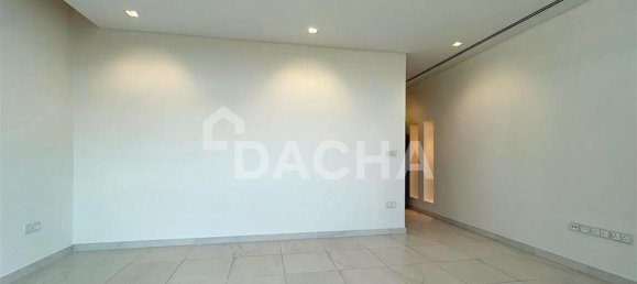 6 bedrooms Villa in Dubai, UAE No. 28033 7