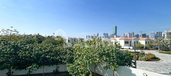 6 bedrooms Villa in Dubai, UAE No. 28033 5