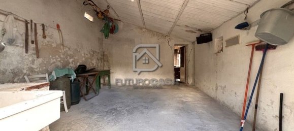 Casa de 5 divisões em Savignano Irpino, Italy N.º 269468 38