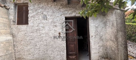 Casa de 5 divisões em Savignano Irpino, Italy N.º 269468 34