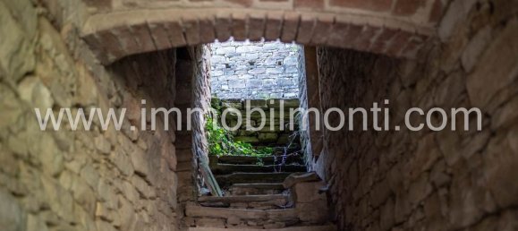 Casa de 10 habitaciónes en Roccaverano, Italy No. 279723 11