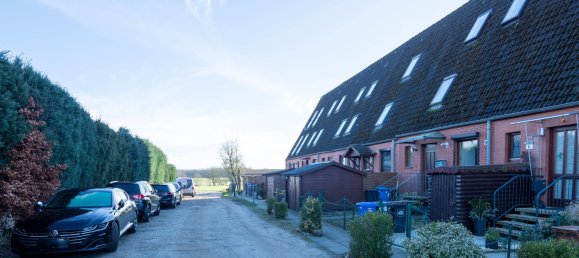 6 rooms Townhouse in Schleswig-Holstein, Germany No. 18864 2