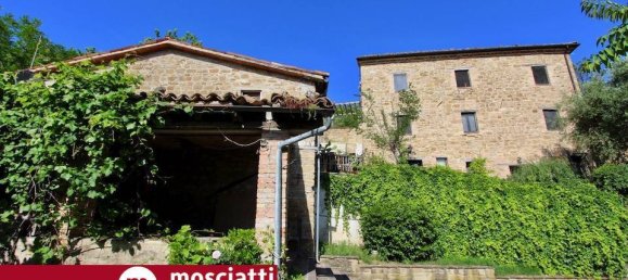 5 rooms House in Camerino, Italy No. 301315 11