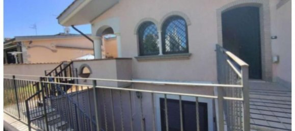 Apartamento de 6 divisões em Ardea, Italy N.º 12452 11