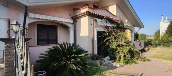 Apartamento de 6 divisões em Ardea, Italy N.º 12452 21