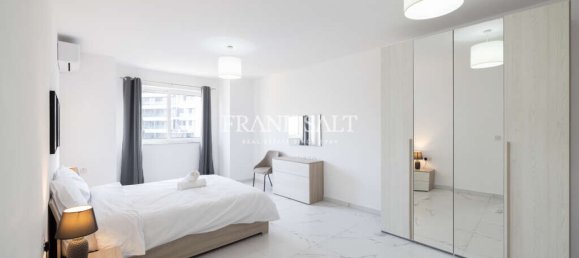 Apartamento de 3 dormitorios en Sliema, Malta No. 2701 13