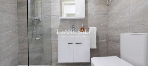 Apartamento de 3 dormitorios en Sliema, Malta No. 2701 15