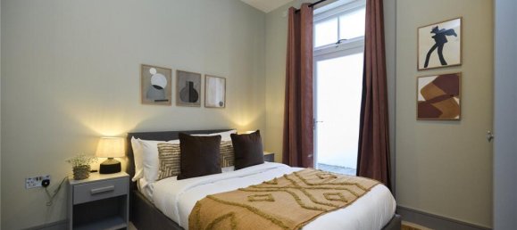 3 Schlafzimmer Wohnung in London, United Kingdom, Nr. 3752 8