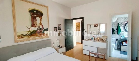 3 bedrooms Apartment in Catania, Italy No. 274569 3