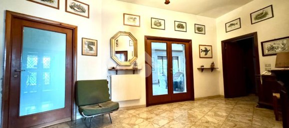 3 Schlafzimmer Wohnung in Rome, Italy, Nr. 329424 10