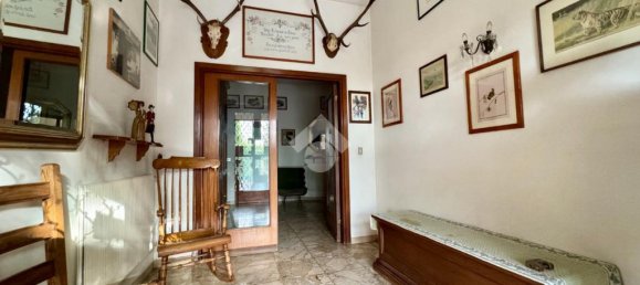 3 Schlafzimmer Wohnung in Rome, Italy, Nr. 329424 9