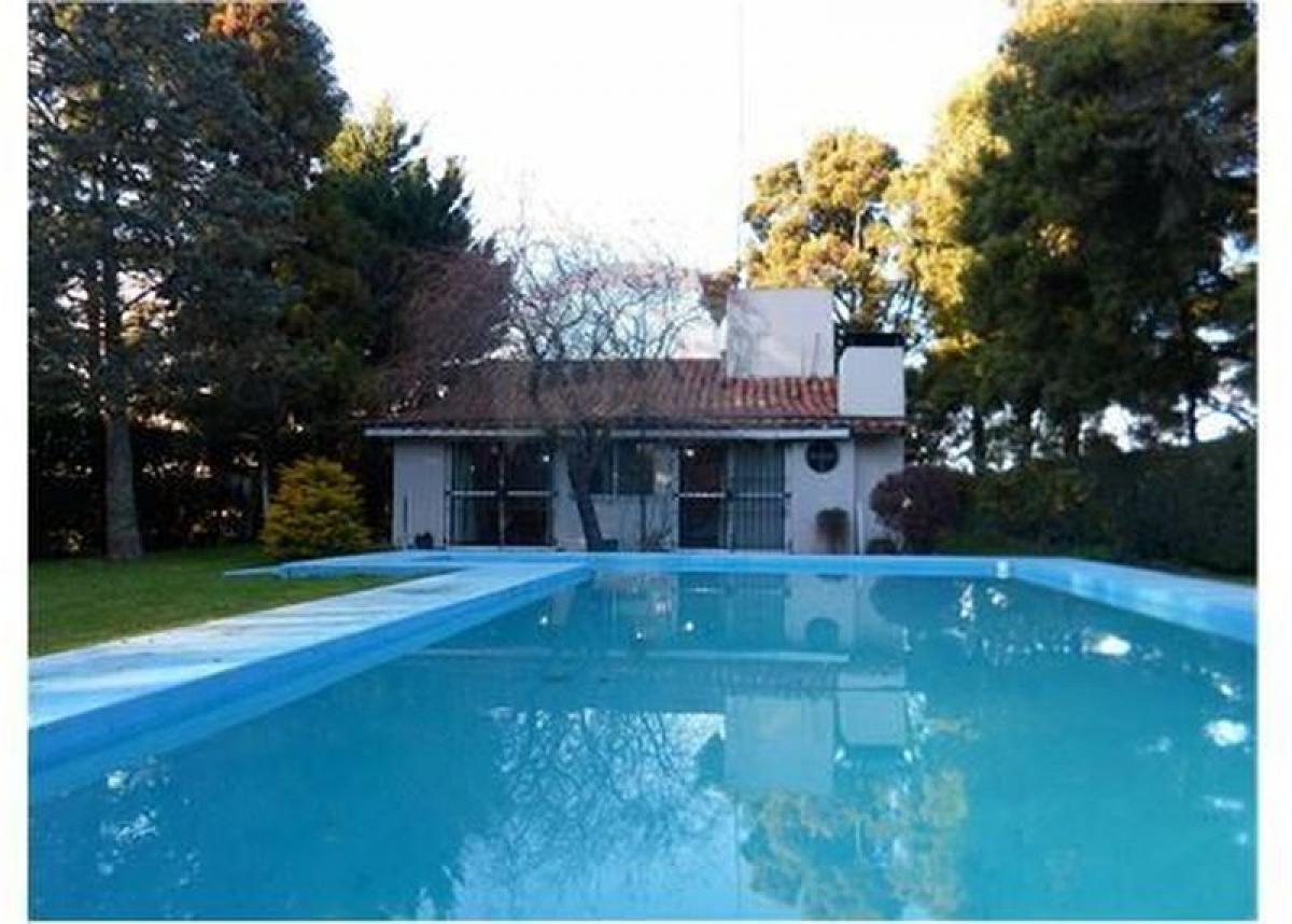 2 bedrooms Farm in General Rodriguez, Argentina No. 40750