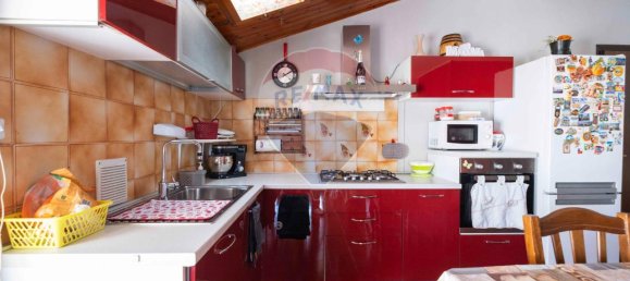 5 rooms Apartment in Staffolo, Italy No. 2042 3