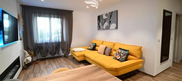 3 rooms Apartment in Trentino-Alto Adige, Italy No. 107063 2