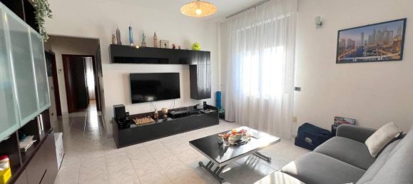 6 rooms Apartment in Vimodrone, Italy No. 28170 15