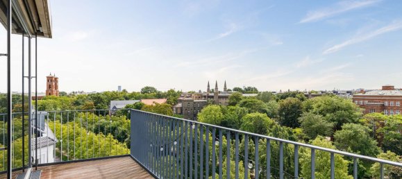 3 bedrooms Penthouse in Mitte, Germany No. 284239 2