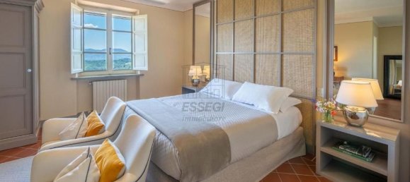 20 rooms Villa in Lucca, Italy No. 50814 17