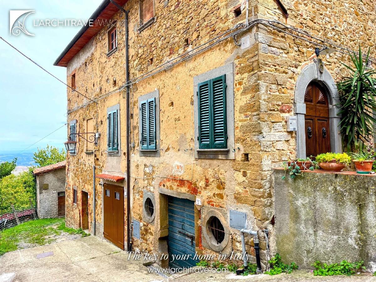 2 غرف نوم منزل في Chianni, Italy رقم 136933