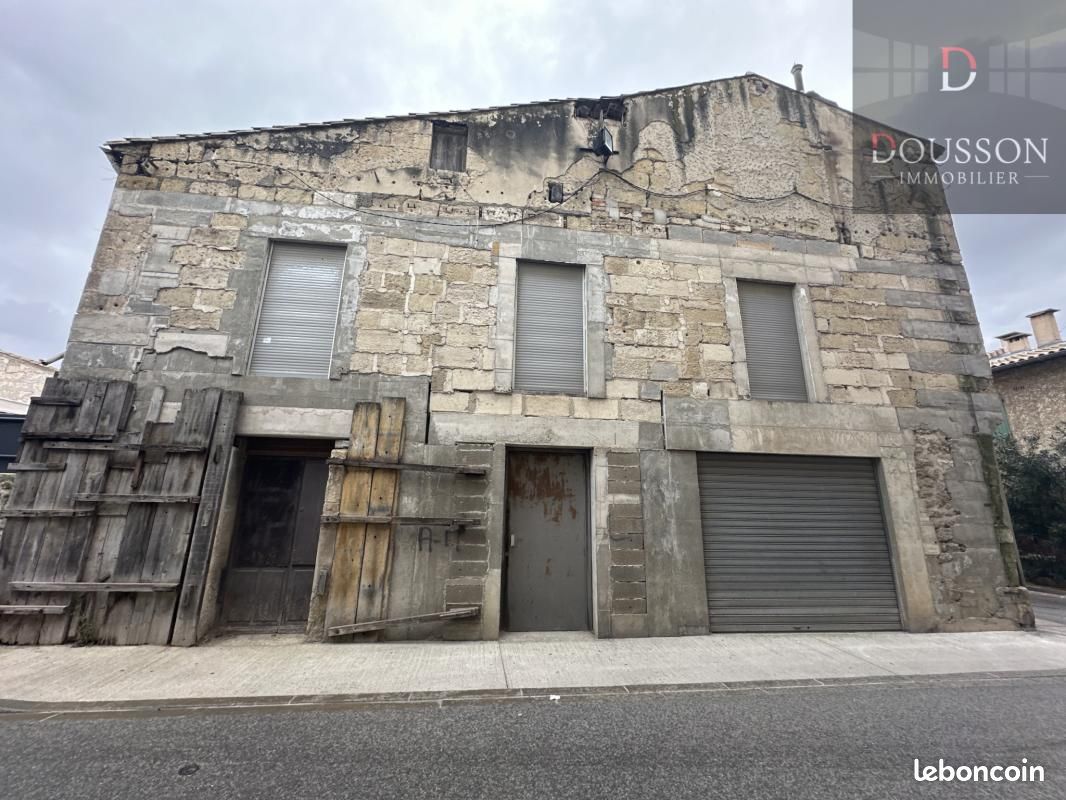 7 rooms House in Saint-Laurent-d'Aigouze, France No. 338998