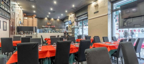 3 rooms Commercial property in Milan, Italy No. 246447 7