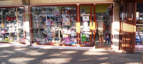 45m² Commercial property in Sessa Aurunca, Italy No. 301690 2